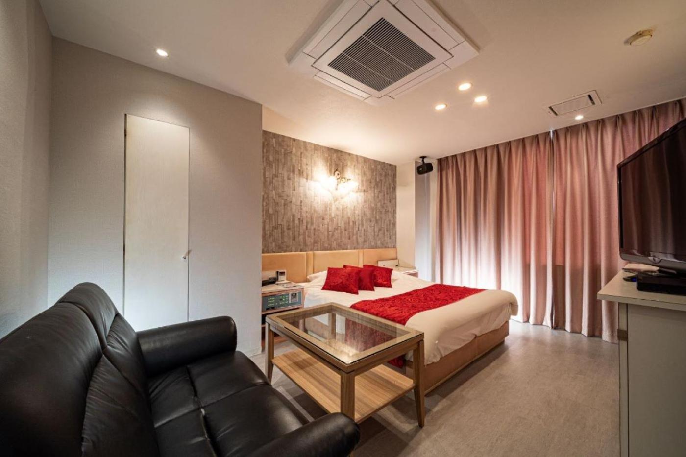 ルトゥール姫路 Retur Himeji 男塾ホテルグループ (Adults Only) Εξωτερικό φωτογραφία