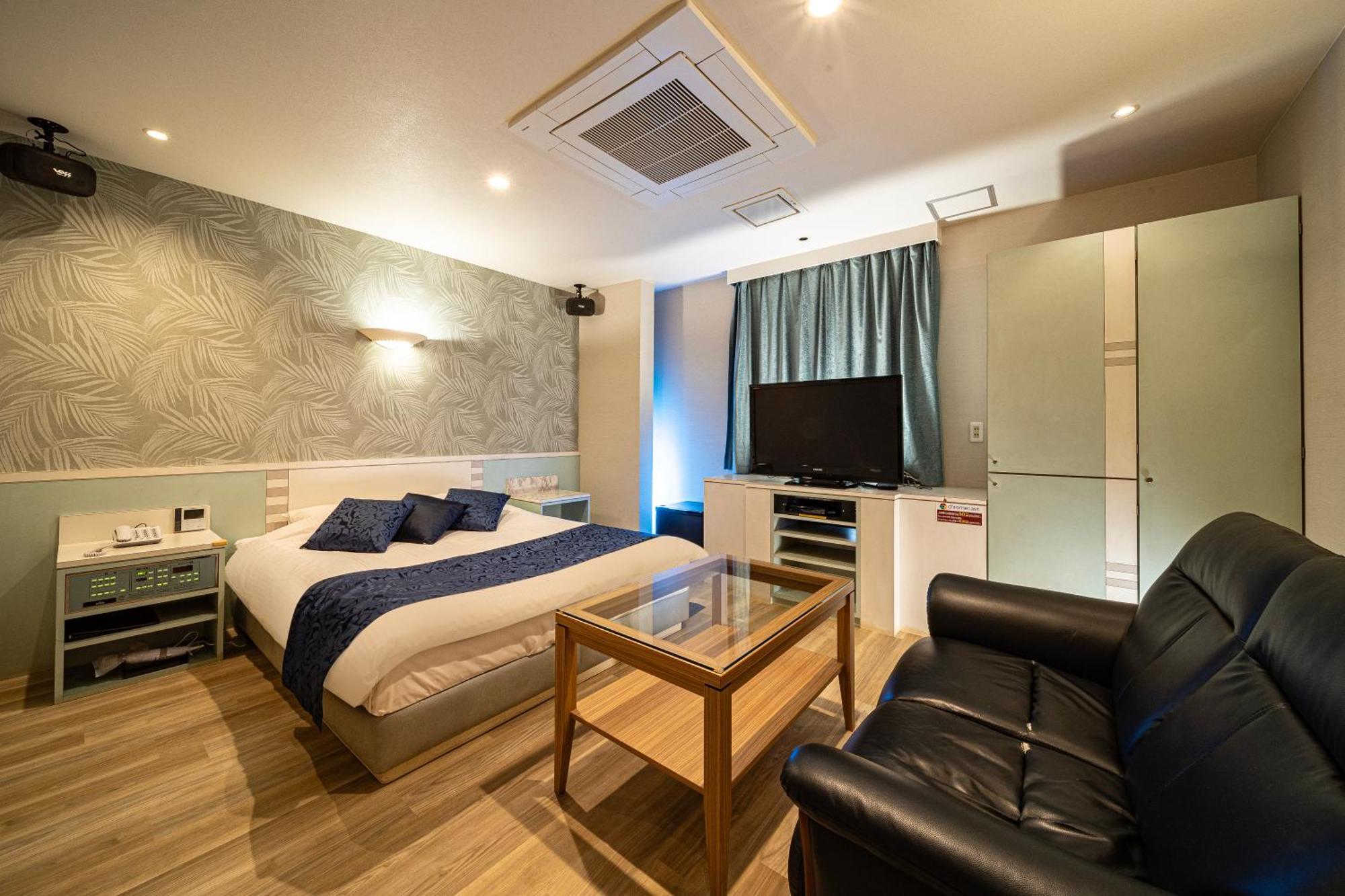 ルトゥール姫路 Retur Himeji 男塾ホテルグループ (Adults Only) Εξωτερικό φωτογραφία
